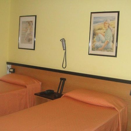 Hotel Scala Nord Mailand Zimmer foto