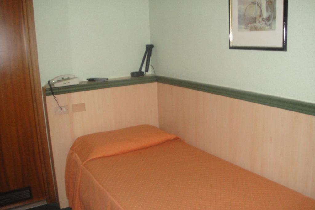 Hotel Scala Nord Mailand Zimmer foto